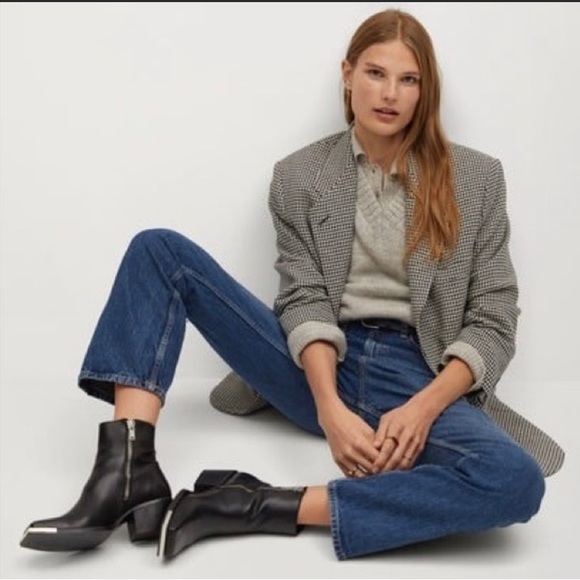 [Sold] Mango MNG black leather square toe ankle boots - Picture 3 of 6